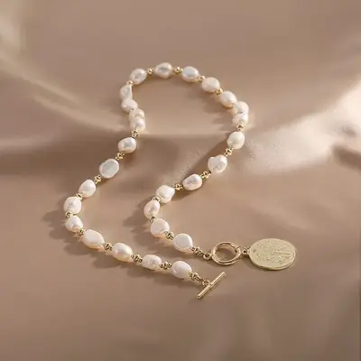14K Gold Pearl Necklace with Ot Buckle Clavicle Chain