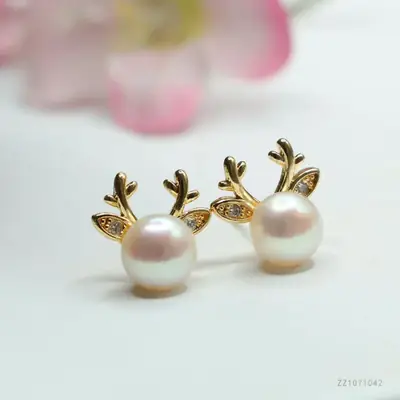 Guan Yu Pearl Deer Earrings S925 Gold Stud Earrings