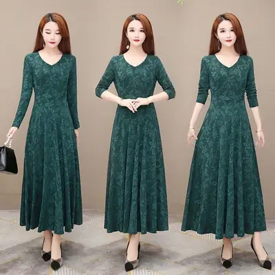 Red Lace Long Sleeve Mother's Dress Autumn 2021
