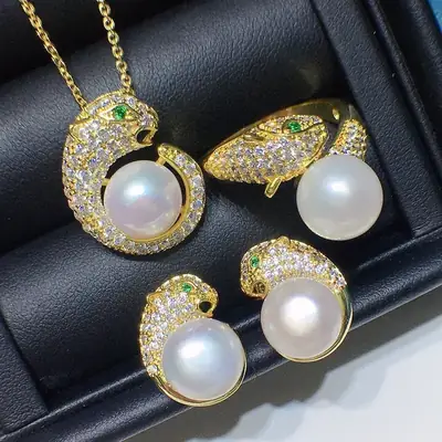 Women's Korean Style Pearl Inlay Set Gold Plated 3-Piece