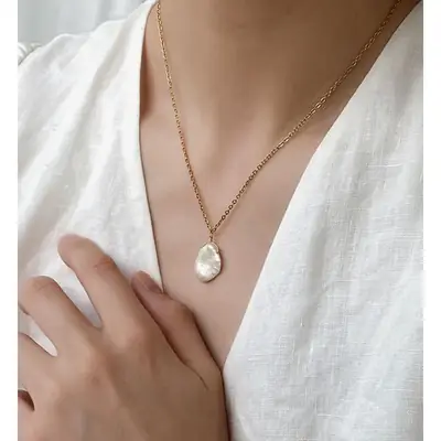 Elegant Pearl Necklace for Women Gold Chain