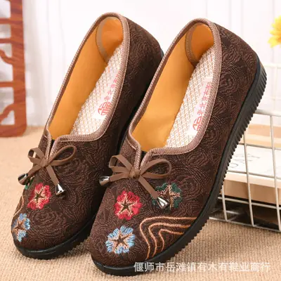 Old Beijing Cloth Women's Slip-On Shoes Brown Embroidered