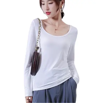 Women White Long Sleeve Slim Fit T-Shirt with Double U Collar