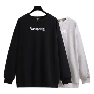 Plus Size Women's Black Sweatshirt with "Transportas" Print