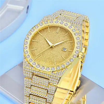 Cool Men's Diamond Gold Hip Hop Watch