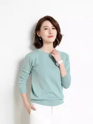 Women's Red Knitted Low Crewneck Shirt Spring Autumn