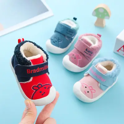 Wholesale baby shoes autumn and winter New season men's baby women thickened cotton toddler shoes 0-1 12 years old shoes soft bottom