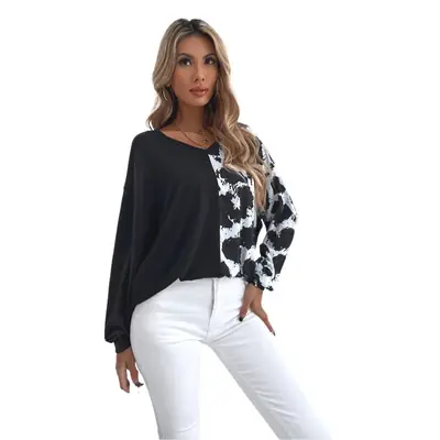 Women's Black Leopard Print V-Neck T-Shirt