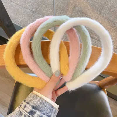 Plush Hairpin Headband for Women Sweet Autumn Winter