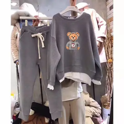 Women Fleece Two-Piece Set Black Bear Print Winter Casual