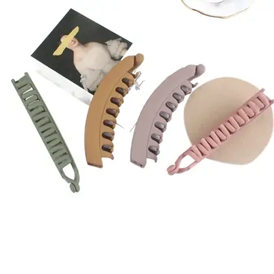 Frosted Toothed Hair Clip Dark Green 23g