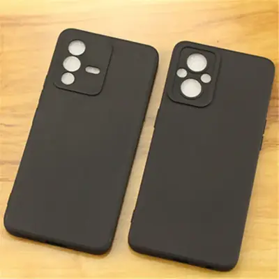 Xiaomi 15 Pro Matte Silicone Phone Case
