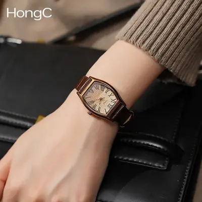Women's Vintage Artistic Wine Barrel Watch with Black Strap