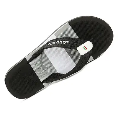 Foreign trade new men slippers flip flops men's summer European and American fashion outdoor beach slippers wholesale