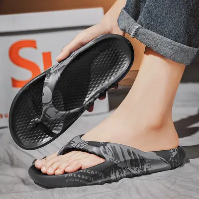 Men's and Women's Slippers Large Size Flip-Flops Household Non-Slip Slip-Flops Summer Men's Outdoor Wear Beach Sandals