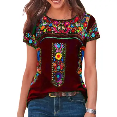 2023 Women's Bohemian Printed T-Shirt Round Neck Short Sleeve