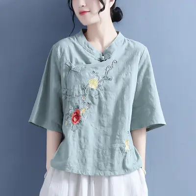 Women Embroidered Blue Collar Pullover Summer Wear