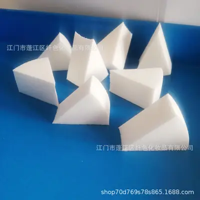 Latex Powder Puff Makeup Sponges White Triangle Shape