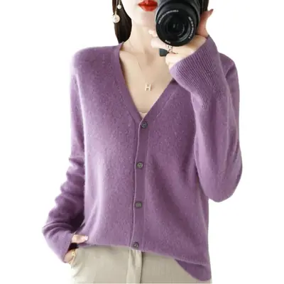 Women V-Neck Knitted Cardigan Spring 2022
