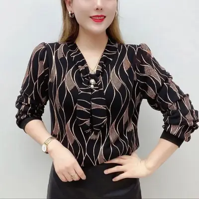 2025 Women's Leaf Print V-Neck T-Shirt Large Size