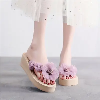 Trendy Summer New Sandals for Outdoor Wear, Popular Beach Flip-Flops for Women, Half-Slip Fairy Style