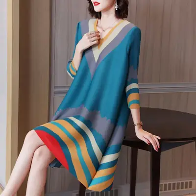 Women's Orange Striped V-Neck Midi Dress Plus Size
