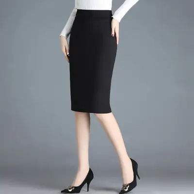 Women Hip-Hugging Black Skirt Large Size Back Slit Elastic