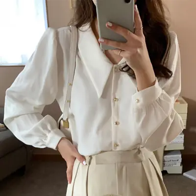 Black Pointed Collar Shirt with Long Sleeves
