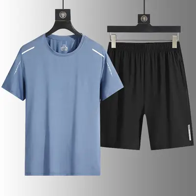 Summer Men's Clothing Set, Ice Silk Casual Men's Sports Suit, Loose Two-Piece Sportswear, Quick-Drying T-Shirt and Shorts