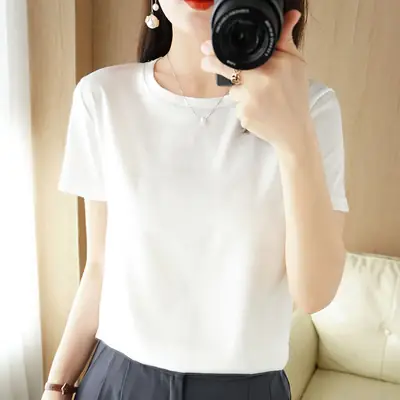 Women Green Silk T-Shirt Round Neck Short Sleeve