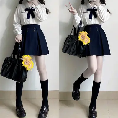 Qing Ying University Embroidered V-Neck Shirt with Bow