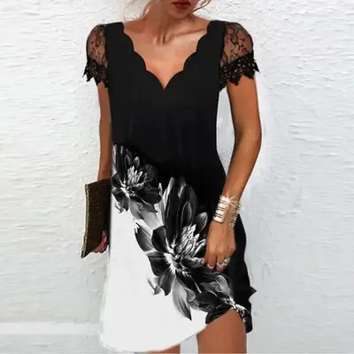 Black Floral Lace Short Sleeve Plus Size Dress