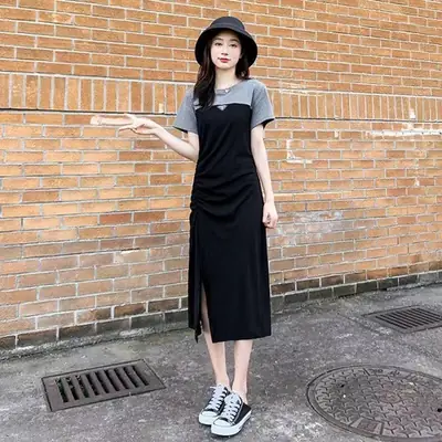 2023 Women's Black Long Dress with Waist Stitching