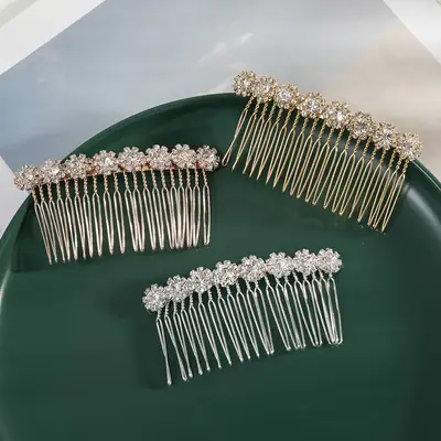 Korean Style Rhinestone Hair Comb with Sunflower Design