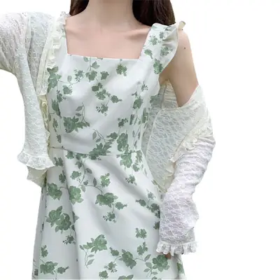 Women's Green Floral Gown with Square Collar Waist