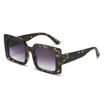 Square Sunglasses for Women Tortoise Print Gradient Shades