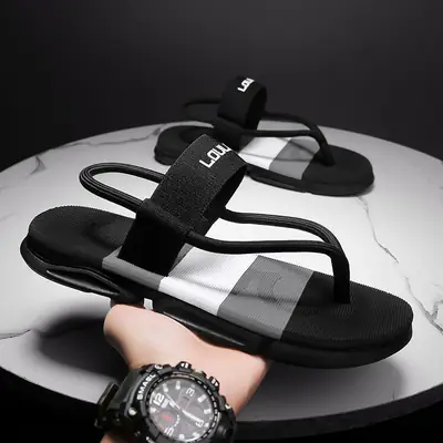 Summer 2023 New Arrival Flip-Flops Men's Trendy Outfit Beach Sandals Non-Slip Deodorant Wear-Resistant Casual Flip-Flops