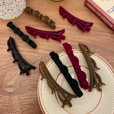 Red Broken Hairpin Clip for Flocking Braided Hair