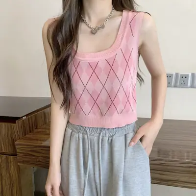 Women's American Style Rhombic Knitted Vest Blue Light Sleeveless