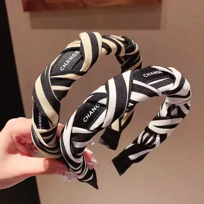 Chiang Brand Zebra Striped Headband Pressing Card