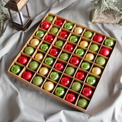 Cangyan Red Green Gold Christmas Ball Set