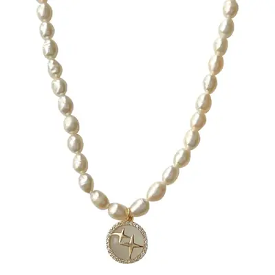 Elegant Pearl Necklace with Zircon Pendant Adjustable