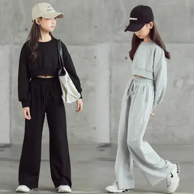 Girls Long Sleeve Sweatshirt Pants Set Medium to XL