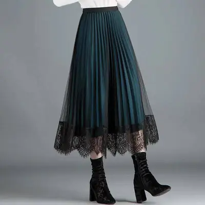 Women's Lace Pleated Skirt Large Winter Warm