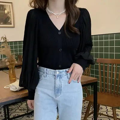 Women's V-Neck Chiffon Sleeveless Sweater 2023
