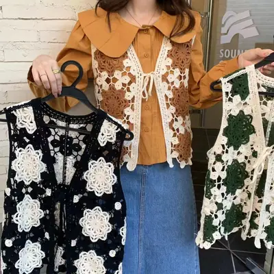 Women's Green Lace-Up Hollow Knitted Vest