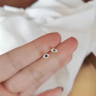 Korean Dongdaemun Devil's Eyes Earrings 925 Sterling Silver