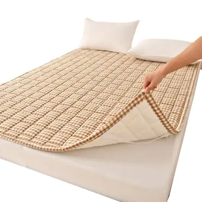Cotton Quilted Bed Pad for Students & Home Use