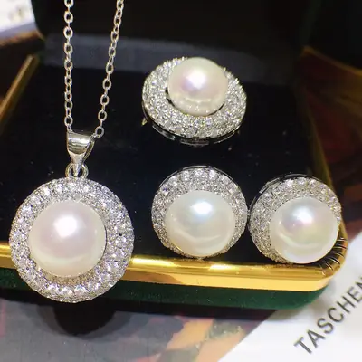 Freshwater Pearl Necklace Set for Women