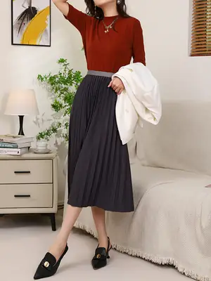 Elegant Pleated Skirt Women Winter Warm